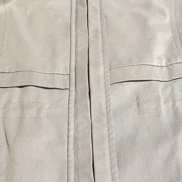 KORADIOR Women Short Trench Raincoat Fits like Sz Large Drawstring Quiet Luxury - Picture 6 of 16